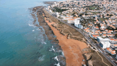 Ce village secret de Vendée promet une escapade automnale inoubliable et surprenante