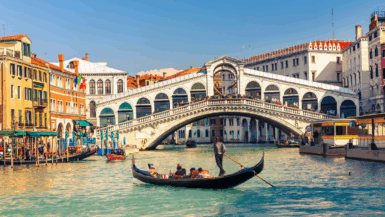 Les villages secrets d'Italie fascinent les Français cet automne et cachent une surprise inattendue