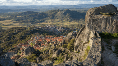 Un village troglodyte du Portugal élu parmi les plus beaux, une fierté locale renouvelée