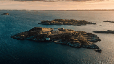 Une île norvégienne isolée offre une évasion paisible loin du tumulte quotidien