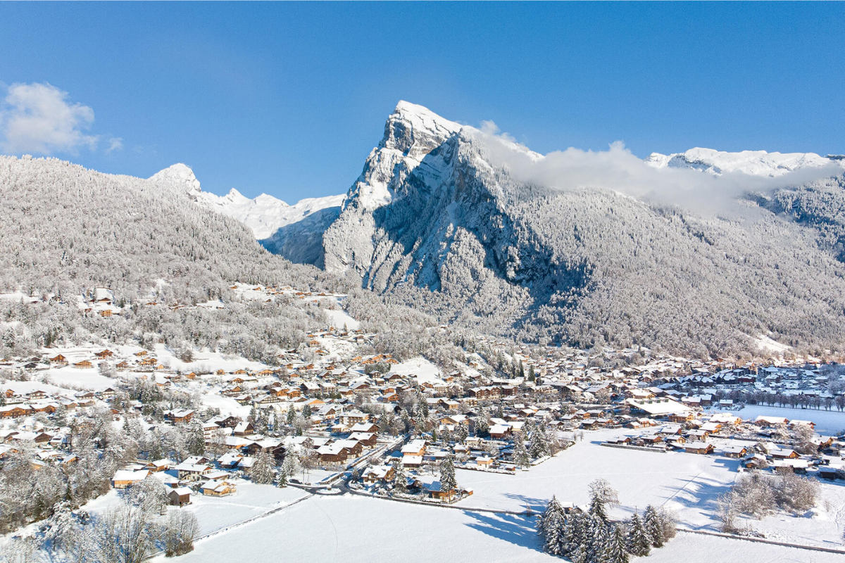 Ce village savoyard cache un secret enchanteur qui émerveillera les amoureux de nature et de gastronomie