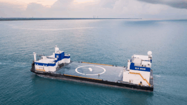 Jacklyn, la barge qui bouleverse les ambitions de Blue Origin avec une touche d'humanité