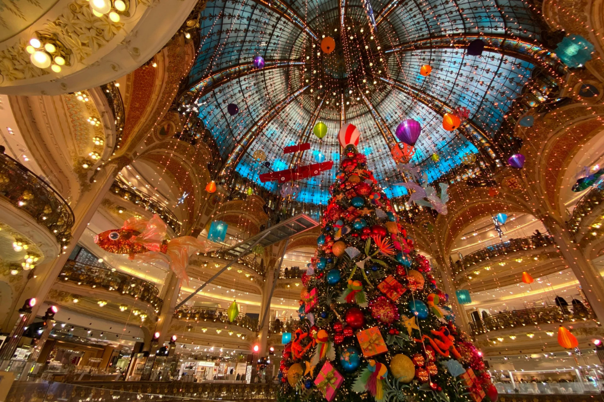 Les illuminations de Noël 2025 en France et en Europe promettent des moments magiques à ne pas manquer