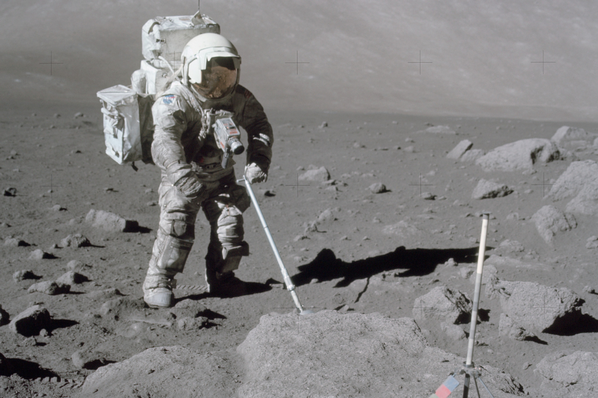 Les poussières lunaires chargées menacent-elles l'avenir des missions spatiales