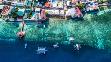 Une île des Philippines offre un climat idyllique et des paysages à couper le souffle toute l'année