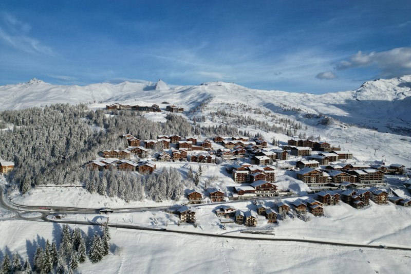 Skier entre France et Italie, une exp&eacute;rience unique &agrave; vivre en Savoie cet hiver