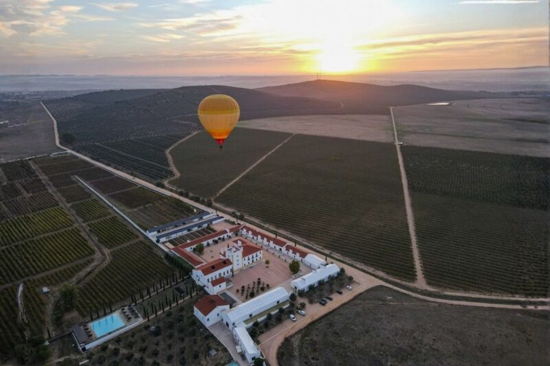 Un h&ocirc;tel du XIVe si&egrave;cle au Portugal vous promet un voyage dans le temps et l'architecture