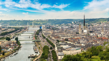 Cette ville normande cachée pourrait devenir le joyau secret de 2026 selon les experts
