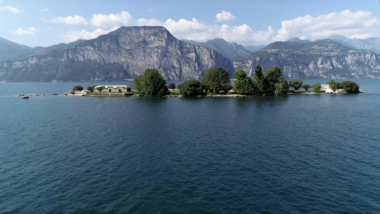 Une île méconnue du lac de Garde révèle des vestiges émouvants de la Seconde Guerre mondiale