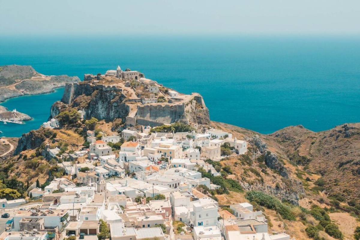 Une &icirc;le grecque m&eacute;connue d&eacute;voile ses plages idylliques loin de l'agitation touristique