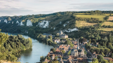 Découvrez ce village secret à 1h30 de Paris qui émerveille par ses canaux cachés