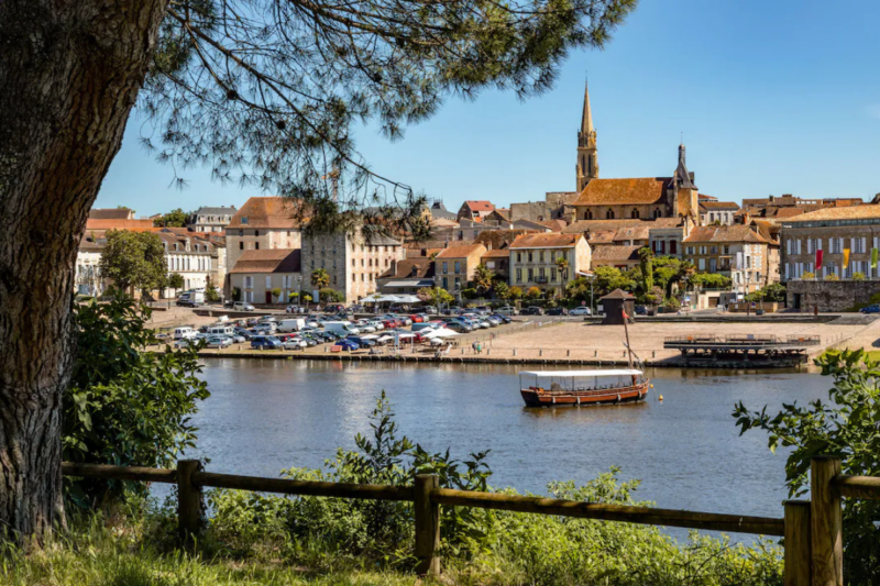 Un village caché du Sud-Ouest émerveille par ses secrets insoupçonnés et enchanteurs