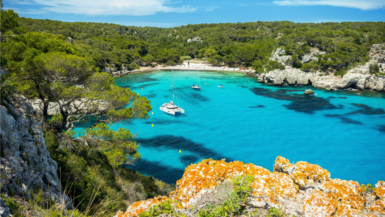 Découvrez la plage secrète d'Europe élue parmi les plus belles du monde en 2026, un trésor caché à explorer