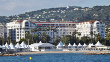 Un secret bien gardé sur la Côte d’Azur révèle le moment idéal pour un séjour inoubliable